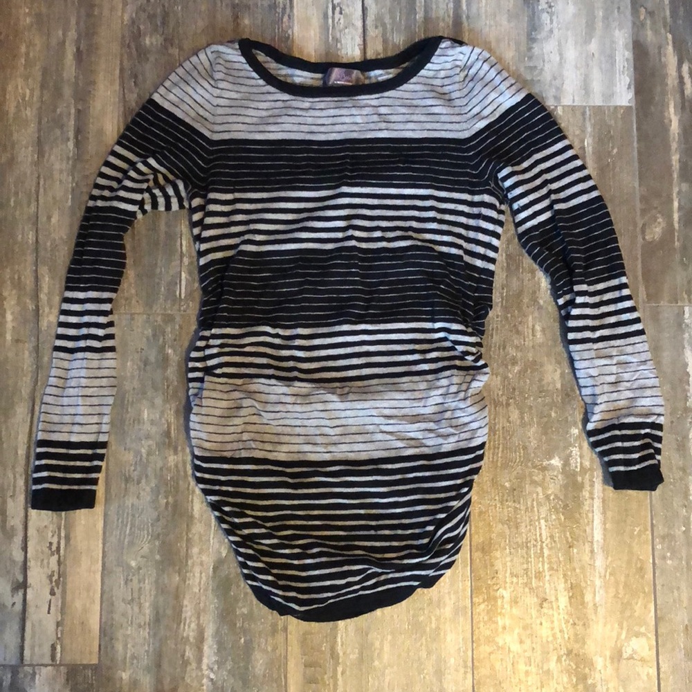 Maternity sweater